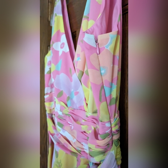 NWOT London Times Floral & Flowy Sleeveless V-Neck Dress - Size 10 - Picture 5 of 7